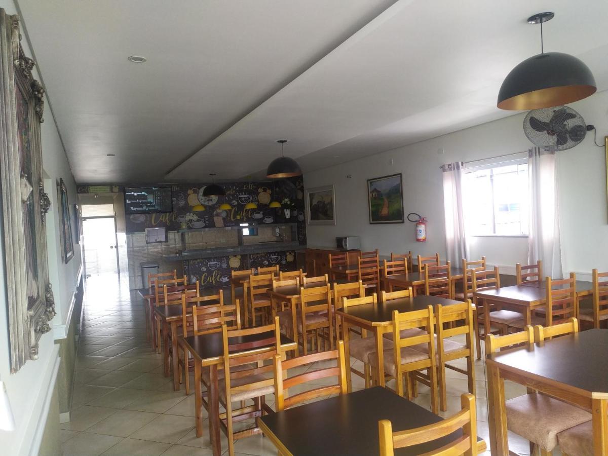 Hotel Dayse Santana de Parnaiba Bagian luar foto