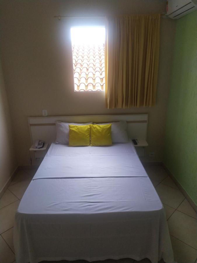 Hotel Dayse Santana de Parnaiba Ruang foto