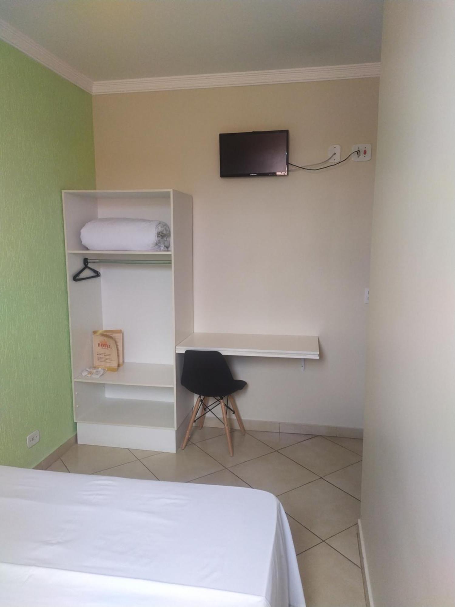 Hotel Dayse Santana de Parnaiba Ruang foto