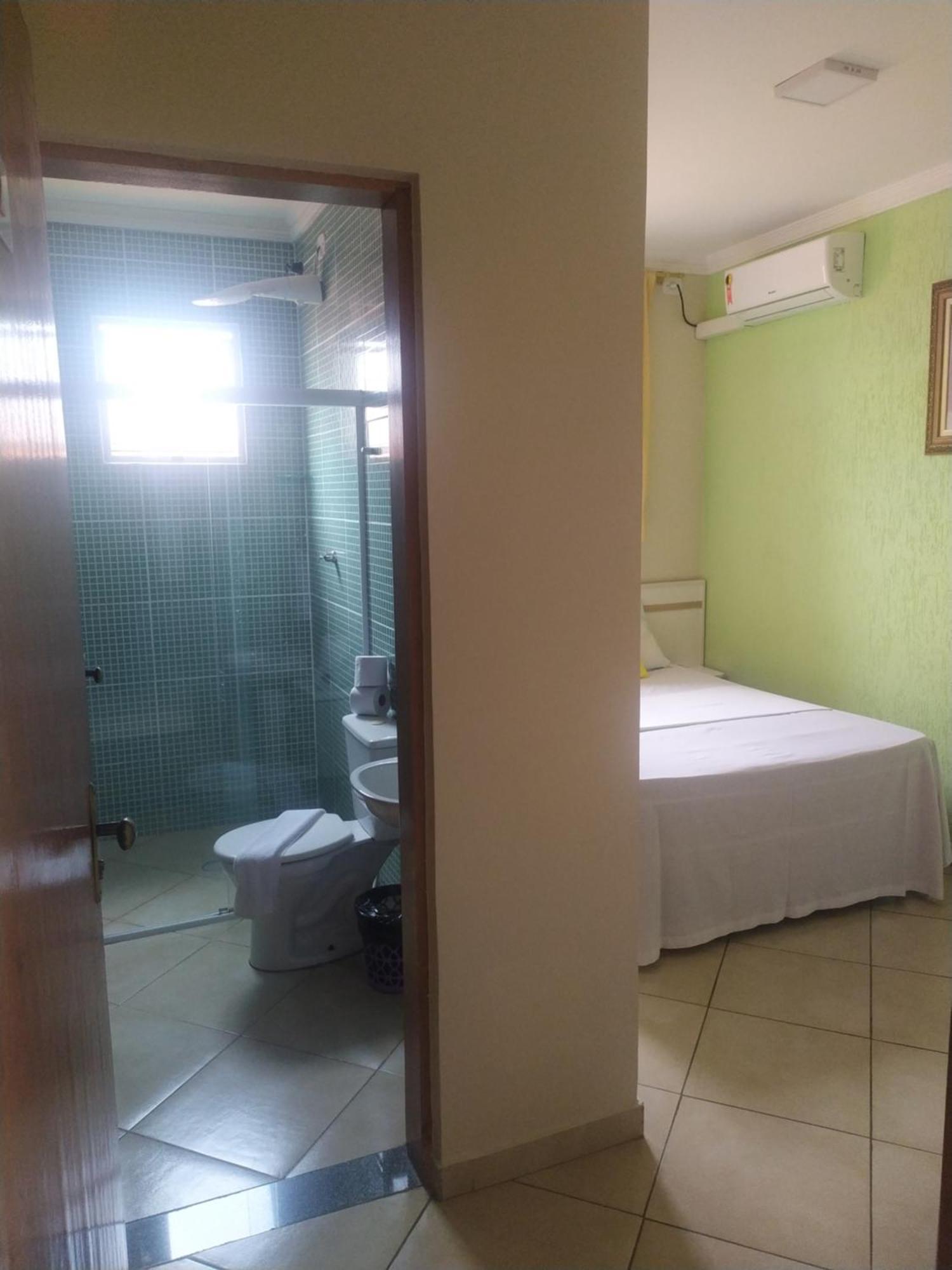 Hotel Dayse Santana de Parnaiba Ruang foto
